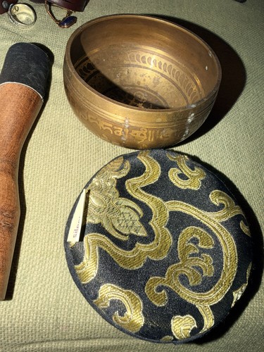 Tibetan singing bowl set for - ~,