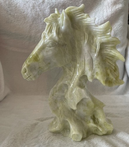 Pale green jade crystal - green,