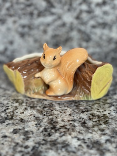 Hornsea fauna royal perky - royal,