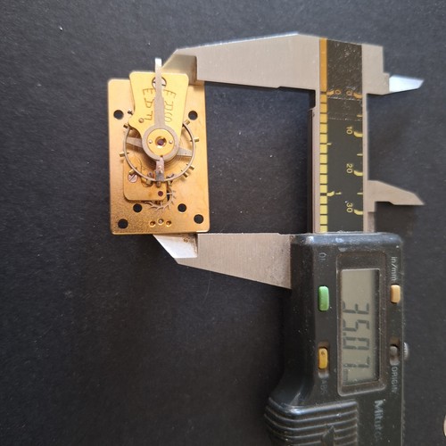 Platform escapement - platform,