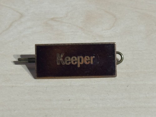Unidentified vintage keeper - vintage,