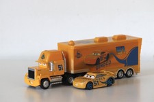 Disney Pixar Cars Cruz Ramirez