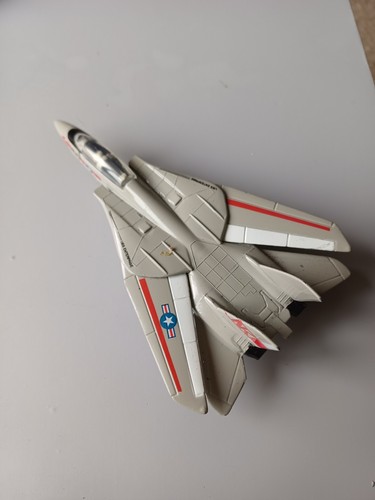 Diecast model toy aircraft - model,