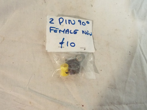Clansman radio pin female - female, 90