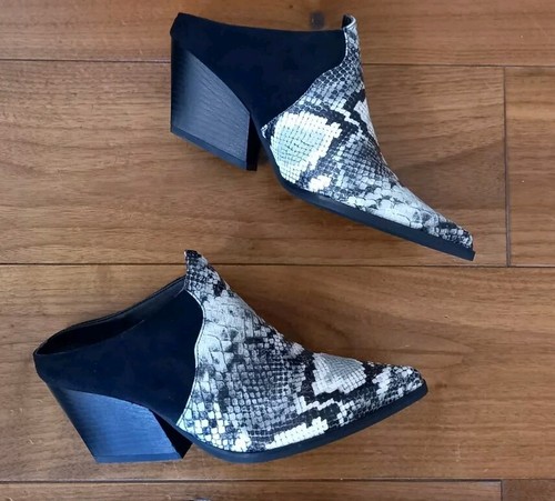 Western cowboy snakeskin - western,