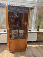 Vintage Corner Unit By Furnished Of London 