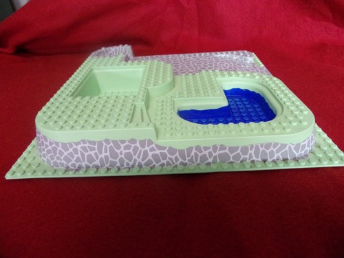 Lego pool side paradise base - side,