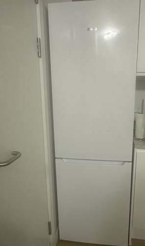 Zanussi fridge was - fridge,