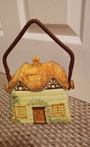 Keele street pottery - keele, cottage