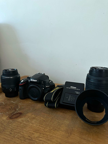 Nikon d5100 2mp digital - nikon,