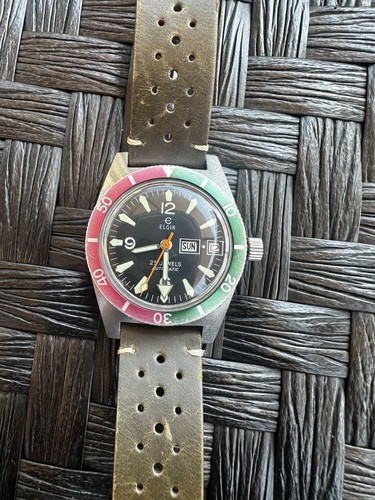 Elgin watermelon skin diver - elgin,