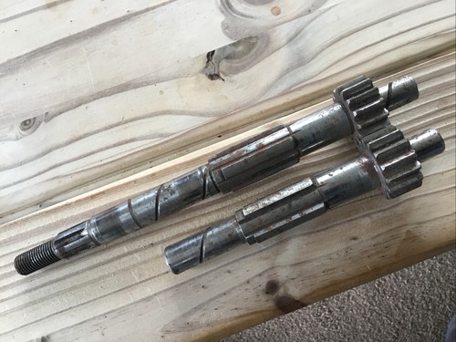 Villiers gear box - 9e, shafts