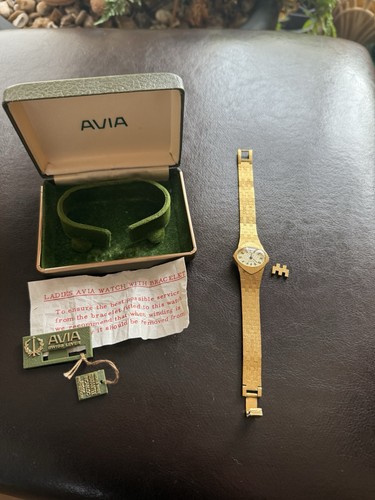 Vintage avia ladies watch - vintage,