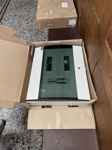 Hager consumer unit - unit, 4