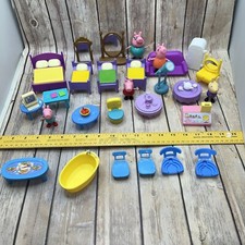 Peppa Pig Family Dollhouse YOU