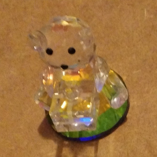 Clear faceted crystal bear - faceted,