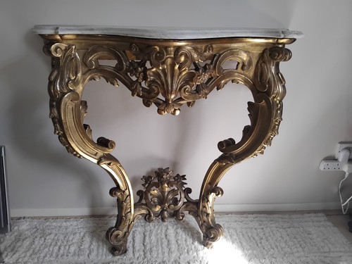 Richly carved giltwood - richly, carved,giltwood