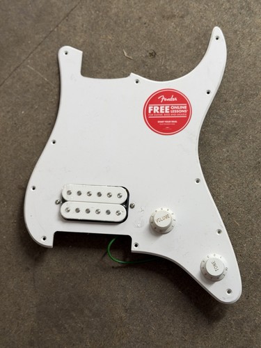 Squier strat loaded pickguard - squier,
