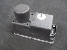 VW Golf Passat + Others Central Locking Vacuum Pump 1H0962257 1989 to 1995