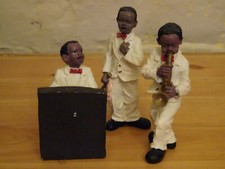 3 X WHITE SUITED JAZZ