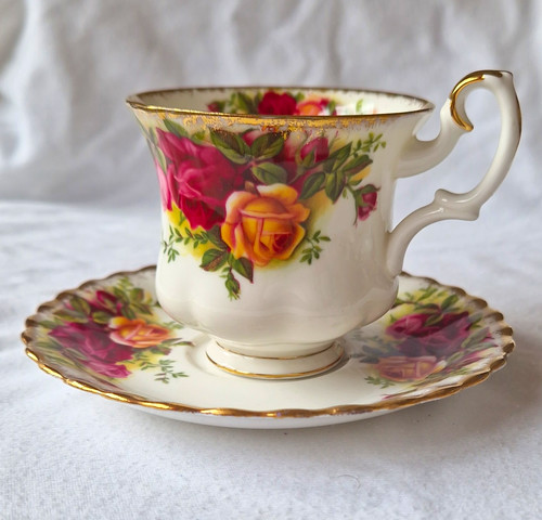 Royal albert old country - country, roses