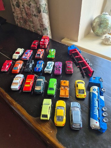 Die cast toy - toy, bundle