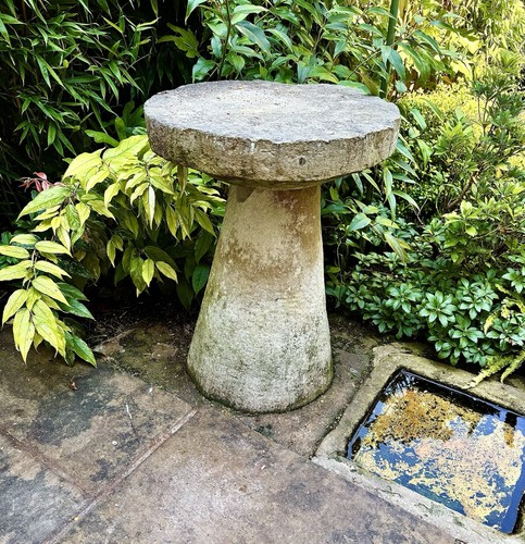 Genuine stone staddle - stone,