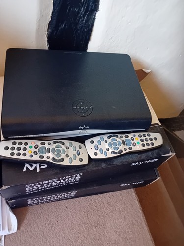 Sky digital satellite - sky+, hd