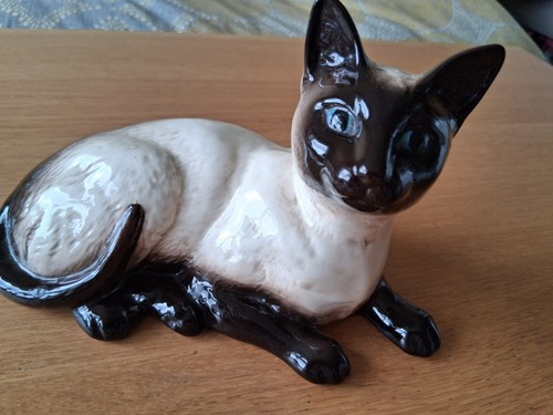 Beswick siamese cat 1559 - siamese, 1559/blue