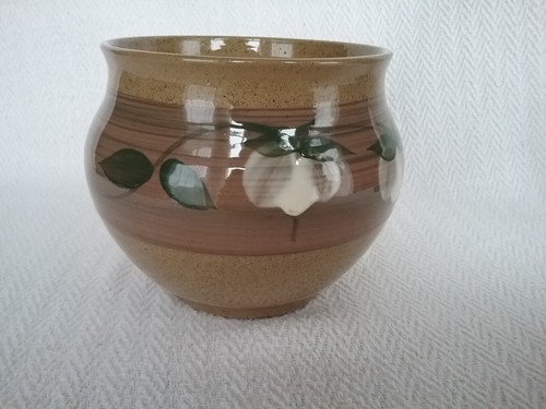 Vintage early holkham pottery - early,