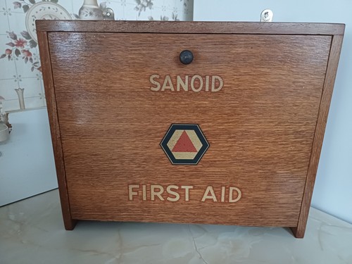Vintage sanoid wooden first - sanoid,