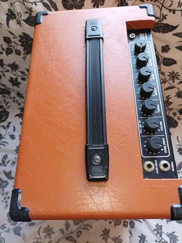 Roland cube 80s guitar amp - 60,
