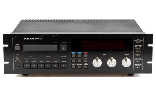 Tascam dat deck studio - tascam, /