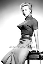 1940's Vintage Woman Wearing