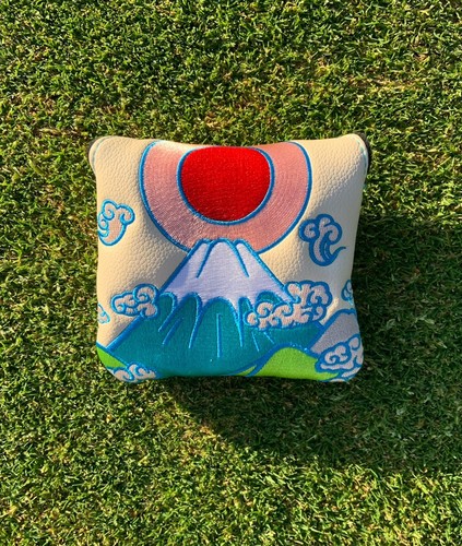 Taylormade mount fuji rising - mount,