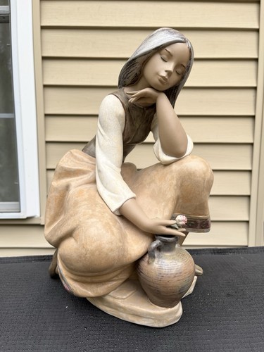Lladro 3525 classic water - "classic,