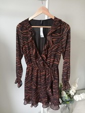 H&M BNWT Animal Print Ruffle