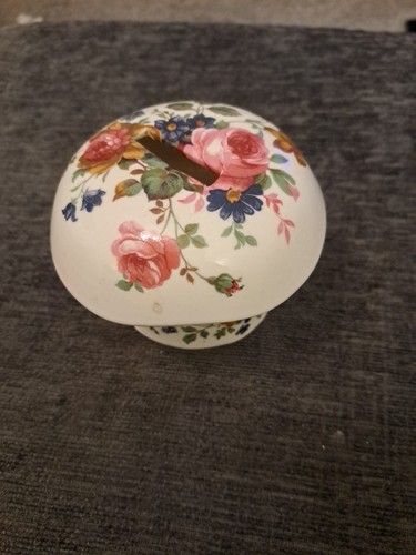 Vintage fenton china money - fenton,