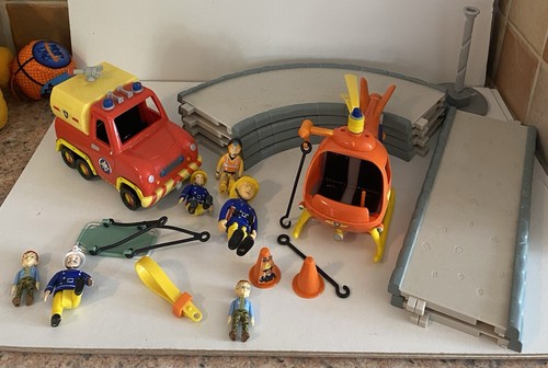 Fireman sam vehicles - fireman, figures