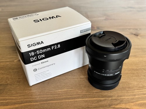 Sigma 50mm 8 dc dn - 18-50mm, f/2.8