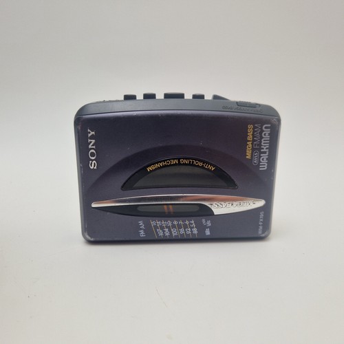 Sony walkman radio - radio, cassette