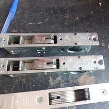  3. Adams Rite Style Aluminium Door Hook 