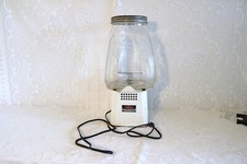 MONTGOMERY WARD ELECTRIC CHURN