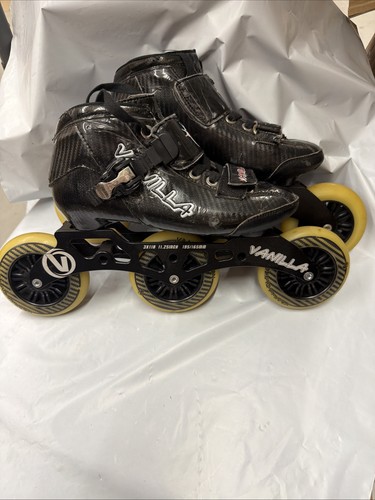 Vanilla carbon black inline - black,