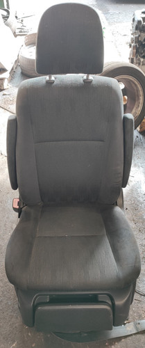 Toyota estima motorised - toyota,