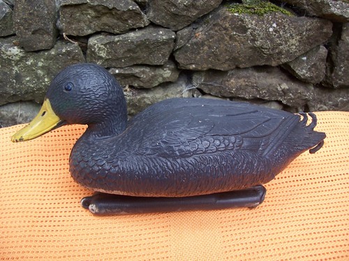 Vintage plastic duck decoy - plastic,