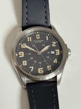 Victorinox Swiss Army Men’s