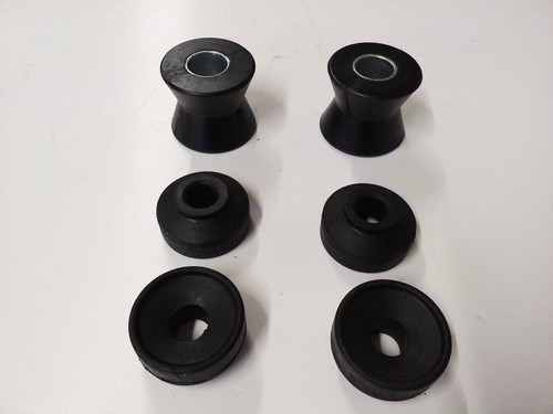 Rear shock absorber bush kit
