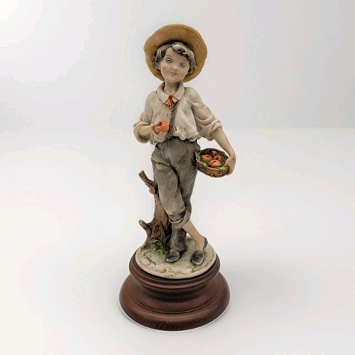 Giuseppe armani boy - boy, apple