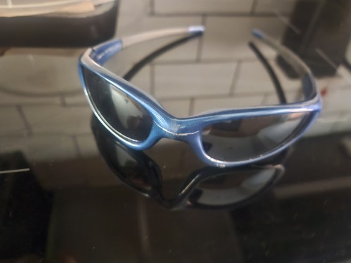 Rare vintage 1999 oakley - rare,